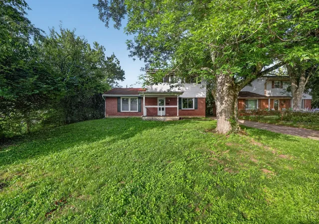 Homes for sale in Springfield Twp., OH | 2015 Windmill Wy, Springfield Twp., OH 45240 | MLS# 1884925