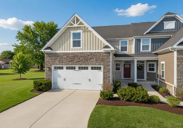 Homes for sale in Liberty Twp, OH | 5973 Old Pebble Path, Liberty Twp, OH 45044 | MLS# 1885784