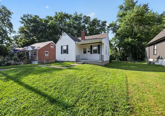 Homes for sale in Sycamore Twp, OH | 4312 Kugler Mill Rd, Sycamore Twp, OH 45236 | MLS# 1884705