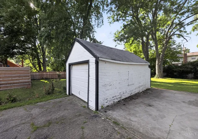 Homes for sale in Sycamore Twp, OH | 4312 Kugler Mill Rd, Sycamore Twp, OH 45236 | MLS# 1884705