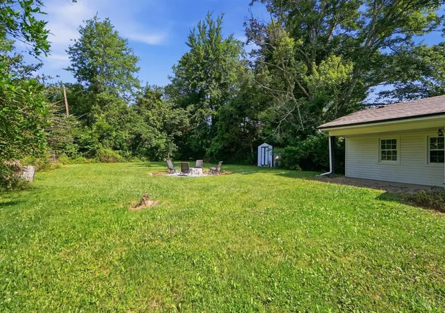 Homes for sale in Goshen Twp, OH | 1654 Fay Rd, Goshen Twp, OH 45122 | MLS# 1879566