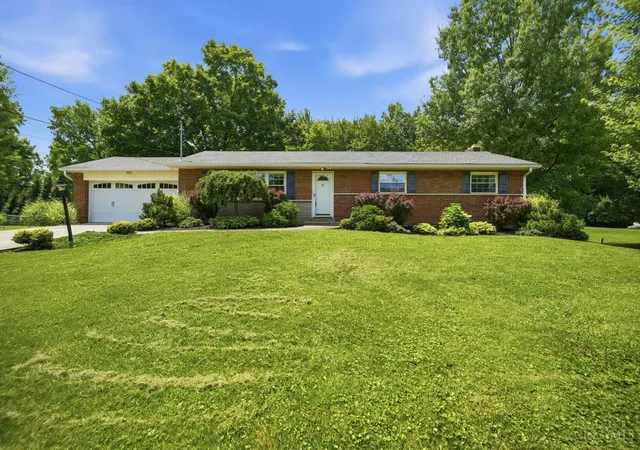 Photo 1 of Sale Pending at 3355 Bauerwoods Dr, Cincinnati, OH 45251 | MLS# 1885697 | Listing updated on 2026-08-20