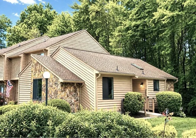 3rd image of 1030 Crisfield Dr, Cincinnati, OH 45245