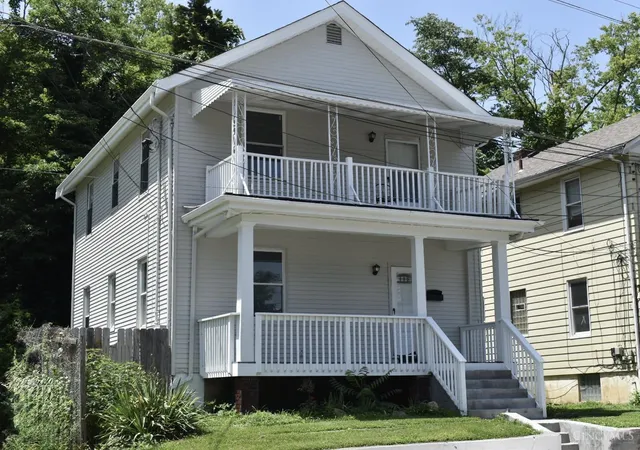 Homes for sale in Cincinnati, OH | 1129 Mcpherson Ave, Cincinnati, OH 45205 | MLS# 1885820