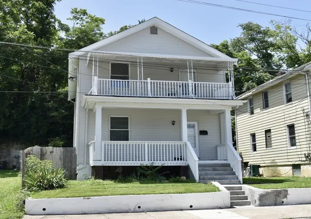 Homes for sale in Cincinnati, OH | 1129 Mcpherson Ave, Cincinnati, OH 45205