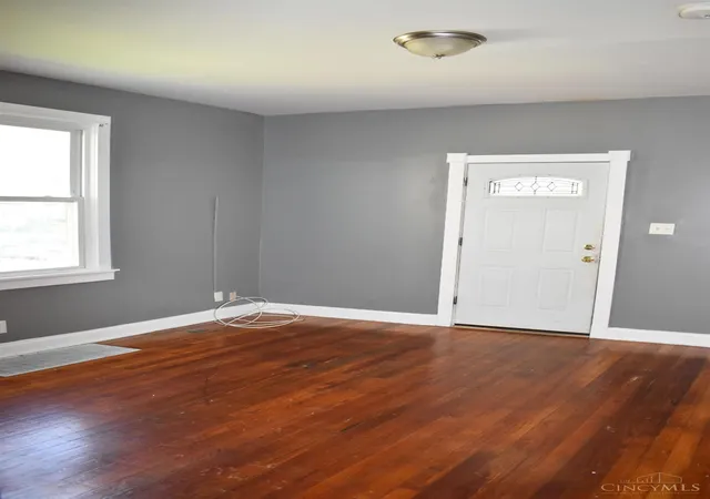 Homes for sale in Cincinnati, OH | 1129 Mcpherson Ave, Cincinnati, OH 45205