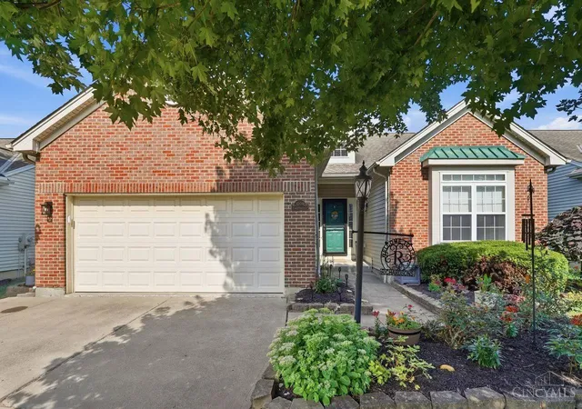 Homes for sale in Hamilton Twp, OH | 1038 Wood Duck Ct, Hamilton Twp, OH 45039 | MLS# 1885826