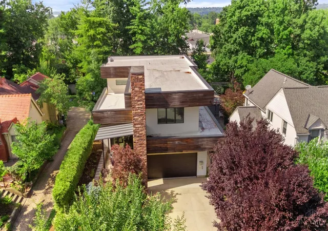 4th image of 3174 Portsmouth Ave, Cincinnati, OH 45208 | MLS# 1885312