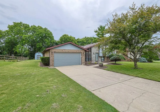 Homes for sale in Fairfield Twp, OH | 3863 Schroeder Dr, Fairfield Twp, OH 45011 | MLS# 1885803