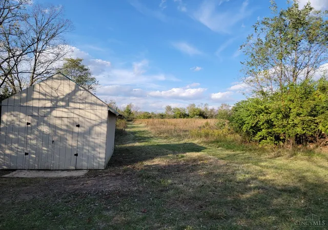 Homes for sale in Milford Twp, OH | 2650 Harris Rd, Milford Twp, OH 45013 | MLS# 1885891
