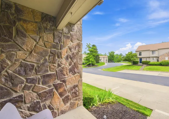 Homes for sale in West Chester, OH | 4944 Columbia Cir, West Chester, OH 45011 | MLS# 1885642