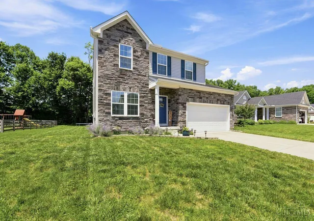 Homes for sale in Turtle Creek Twp, OH | 1965 Meadowsweet Dr, Turtle Creek Twp, OH 45036 | MLS# 1885895
