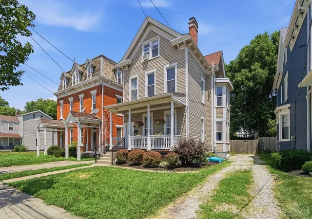 Homes for sale in Cincinnati, OH | 1730 Fairfax Ave, Cincinnati, OH 45207 | MLS# 1885913