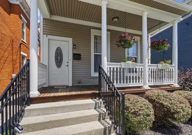 Homes for sale in Cincinnati, OH | 1730 Fairfax Ave, Cincinnati, OH 45207 | MLS# 1885913