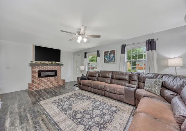 Homes for sale in Colerain Twp, OH | 3874 Woodsong Dr, Colerain Twp, OH 45251 | MLS# 1885917