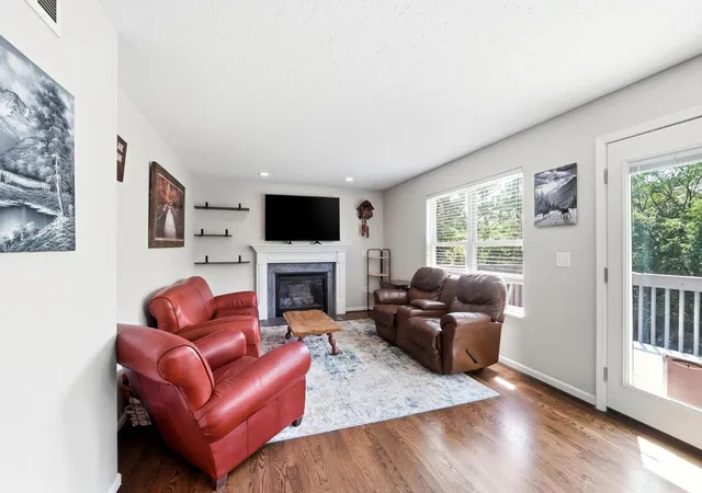 3rd image of 12067 Brookway Dr, Springfield Twp., OH 45240 | MLS# 1885389