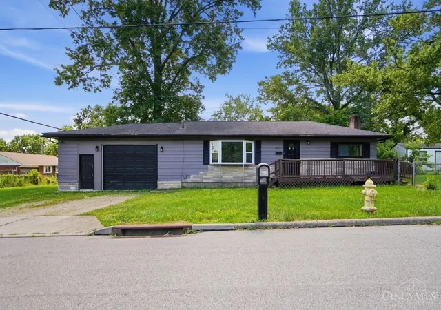 Homes for sale in Colerain Twp, OH | 2527 Washington Ave, Colerain Twp, OH 45231 | MLS# 1885933