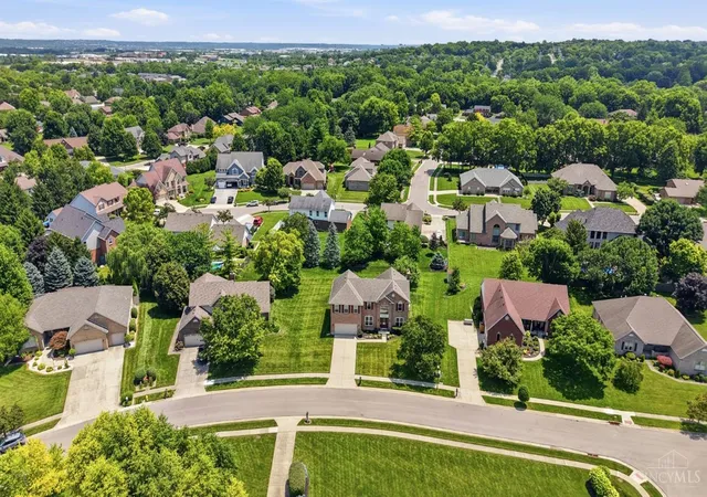 Homes for sale in Fairfield, OH | 5544 Randy Dr, Fairfield, OH 45014 | MLS# 1885942