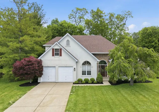 Homes for sale in Union Twp, OH | 560 Virginia Ln, Union Twp, OH 45244 | MLS# 1885948