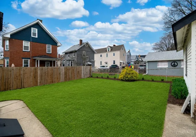 Homes for sale in Norwood, OH | 4211 Smith Rd, Norwood, OH 45212 | MLS# 1885973