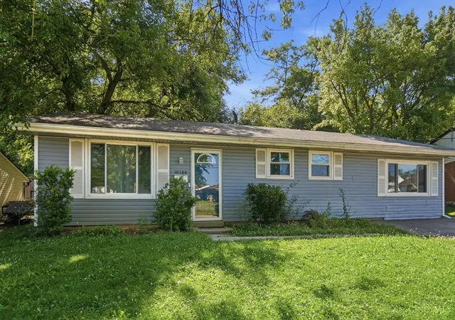 Photo 3 of Sale Pending at 10184 Windswept Ln, Colerain Twp, OH 45251 | MLS# 1881970 | Listing updated on 2026-10-05
