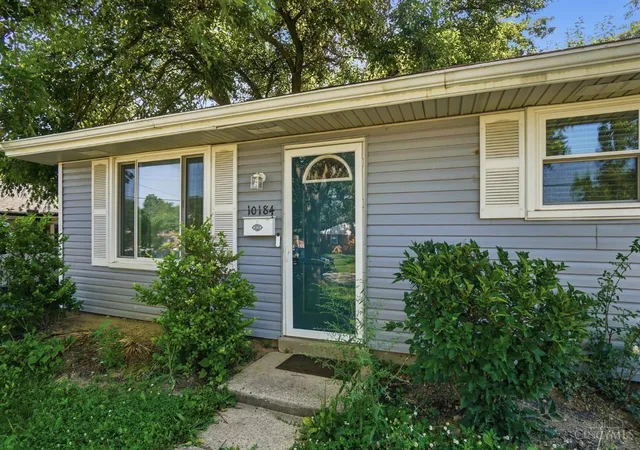 Photo 4 of Sale Pending at 10184 Windswept Ln, Colerain Twp, OH 45251 | MLS# 1881970 | Listing updated on 2026-10-05