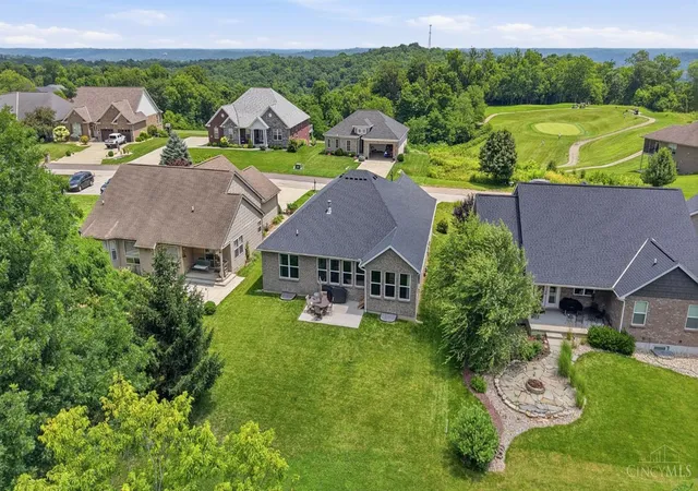 4th image of 20649 Augusta Dr, Lawrenceburg, IN 47025 | MLS# 1884524