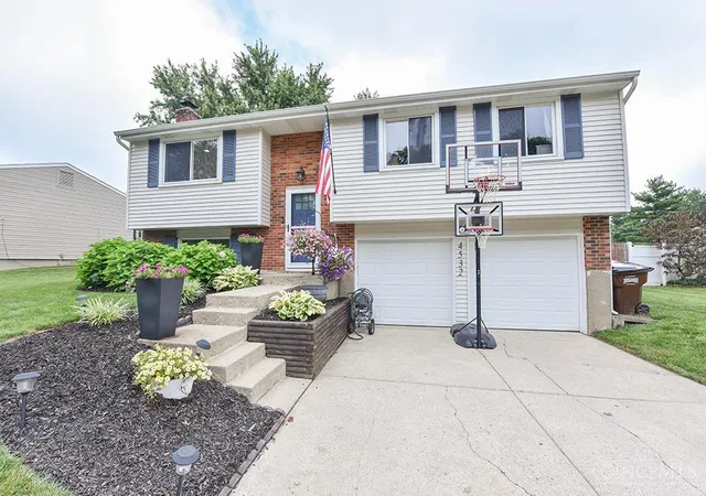 Homes for sale in Union Twp, OH | 4532 Forest Haven Ln, Union Twp, OH 45103 | MLS# 1885945