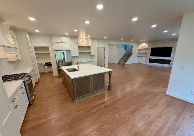 4th image of 7807 Dee, Cincinnati, OH 45243 | MLS# 1885981
