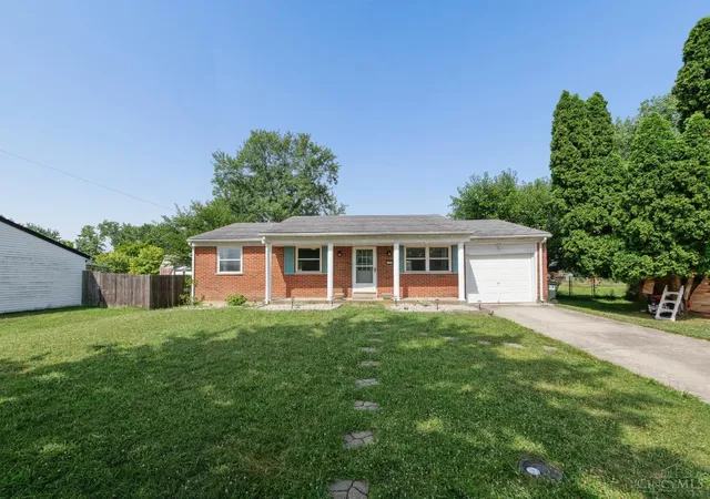 Photo 2 of Sale Pending at 2716 Windon Dr, Colerain Twp, OH 45251 | MLS# 1885995 | Listing updated on 2026-09-04