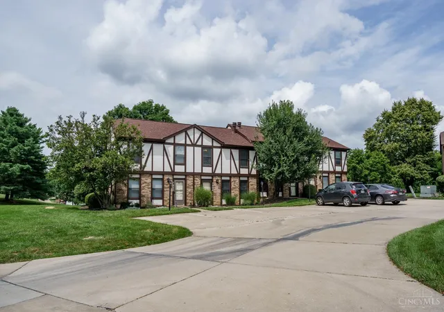 Homes for sale in Miami Twp, OH | 7980 Tall Timbers Dr, Miami Twp, OH 45052 | MLS# 1885988
