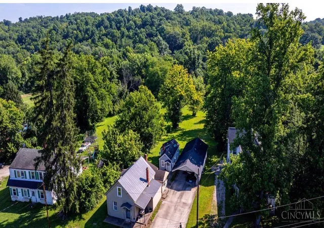 Photo 2 of Sale Pending at 812 Washington St, New Richmond, OH 45157 | MLS# 1885951 | Listing updated on 2026-08-22