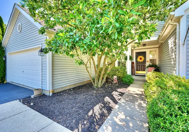 Homes for sale in Union Twp, OH | 4153 Sagewood Ct, Union Twp, OH 45103 | MLS# 1885611