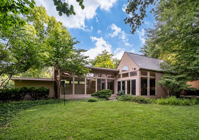 Photo 1 of Single family home for sale at 168 Fleming Rd, Wyoming, OH 45215 | MLS# 1880771 | Listing updated on 2026-08-26