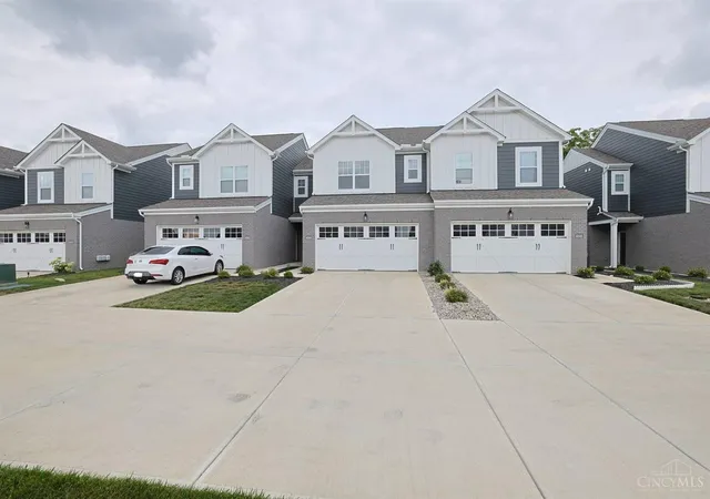 Homes for sale in Liberty Twp, OH | 4844 Osprey Pointe Dr, Liberty Twp, OH 45011 | MLS# 1886031