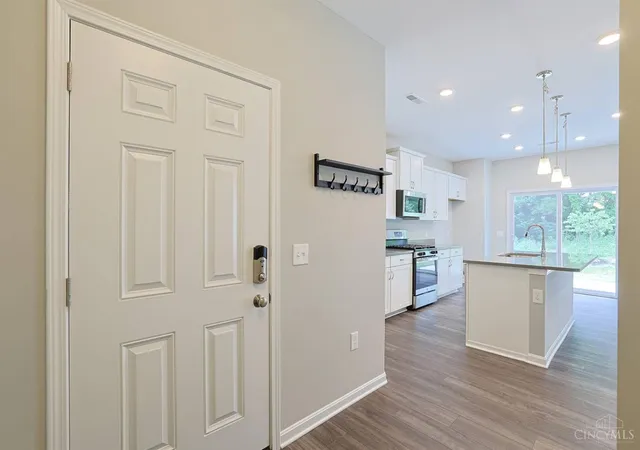 Homes for sale in Liberty Twp, OH | 4844 Osprey Pointe Dr, Liberty Twp, OH 45011 | MLS# 1886031
