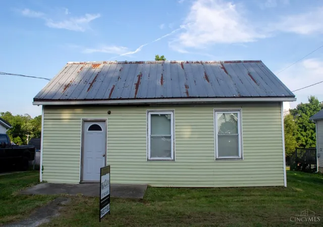 Homes for sale in Hillsboro, OH | 228 Johnson St, Hillsboro, OH 45133 | MLS# 1885926