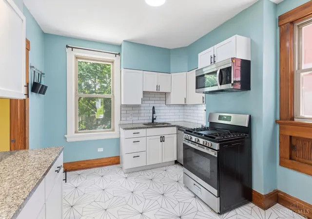 Photo 4 of Single family home for sale at 564 Considine Ave, Cincinnati, OH 45205 | MLS# 1885922 | Listing updated on 2026-07-31