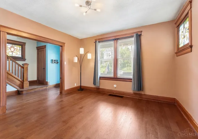 Homes for sale in Cincinnati, OH | 564 Considine Ave, Cincinnati, OH 45205 | MLS# 1885922