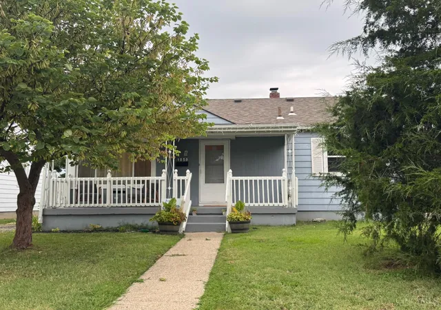 1st image of 1050 Brough Ave, Hamilton, OH 45015 | MLS# 1885868