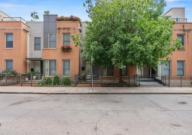 1st image of 11 Mercer St, Cincinnati, OH 45202 | MLS# 1885875
