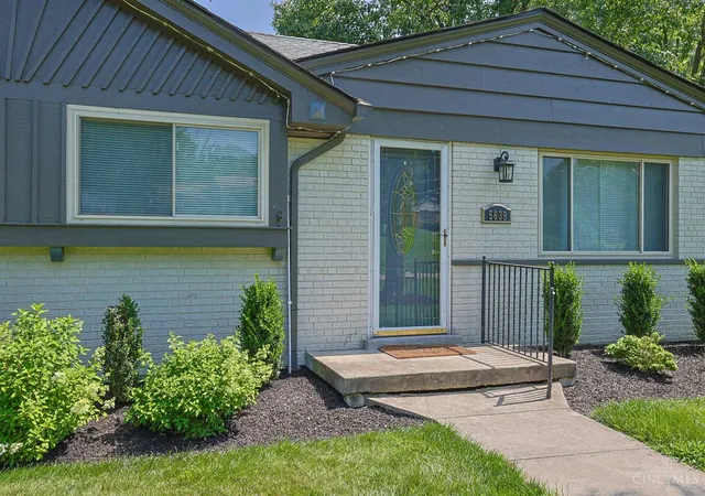 Homes for sale in Green Twp, OH | 5639 Muddy Creek Rd, Green Twp, OH 45238 | MLS# 1886018
