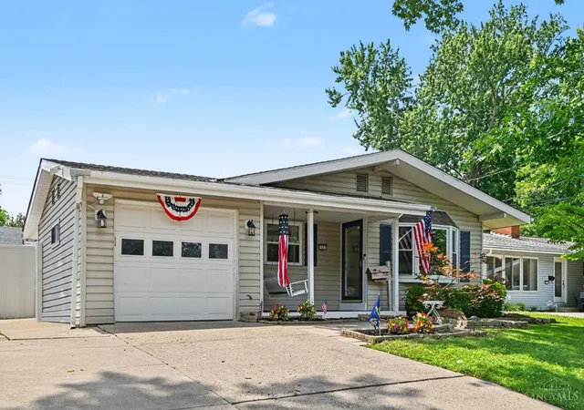 Homes for sale in Reading, OH | 1607 Krylon Dr, Reading, OH 45215 | MLS# 1886046