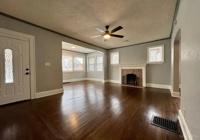 Homes for sale in Cincinnati, OH | 2942 Woodrow Ave, Cincinnati, OH 45211 | MLS# 1885928
