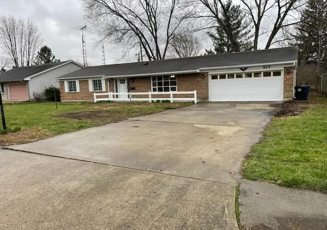 Homes for sale in Wilmington, OH | 825 Williams Dr, Wilmington, OH 45177 | MLS# 1886102