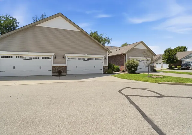Homes for sale in Harrison, OH | 539 Miami Trace, Harrison, OH 45030
