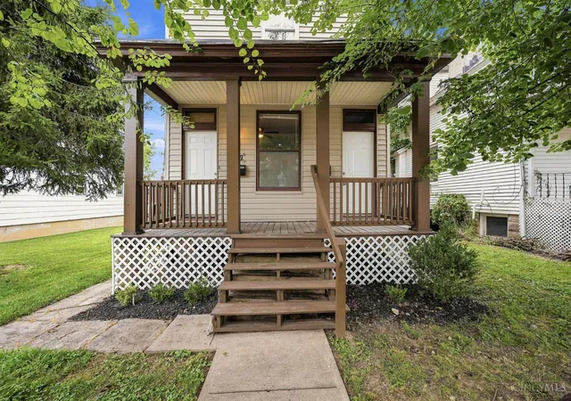 Homes for sale in Norwood, OH | 5121 Globe Ave, Norwood, OH 45212 | MLS# 1885979
