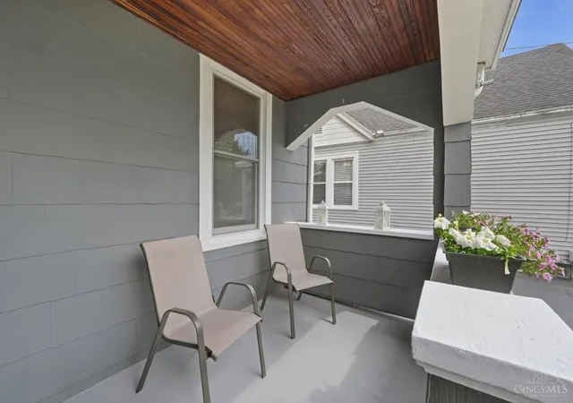 5th image of 3826 Watterson Rd, Cincinnati, OH 45227 | MLS# 1885706