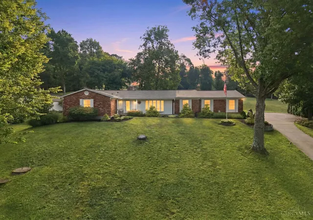 Homes for sale in Green Twp, OH | 6550 Schweitzerhoff Rd, Green Twp, OH 45247 | MLS# 1885793