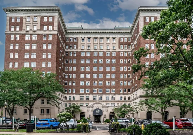 Homes for sale in Cincinnati, OH | 3900 Rose Hill Ave #805A, Cincinnati, OH 45229 | MLS# 1885795